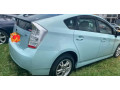toyota-prius-small-3