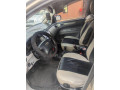 toyota-avensis-small-1
