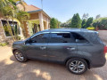 kia-sorento-small-2