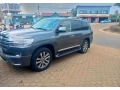 land-cruiser-v8-d4d-automatic-2018-for-sale-small-0