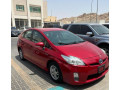toyota-prius-small-0