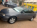 toyota-avensis-small-0