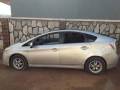 toyota-prius-small-4