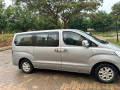 hyundai-starlex-small-1