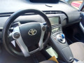 toyota-prius-small-3
