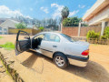 toyota-avensis-small-2