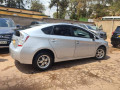toyota-prius-small-1