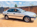 toyota-avensis-small-3