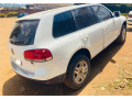 volkswagen-touareg-small-1