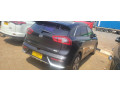 kia-niro-hybrid-small-1