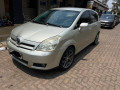 toyota-corolla-small-2