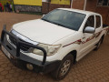 toyota-hilux-vigo-small-1