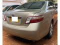 toyota-camry-small-0