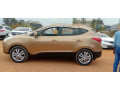 hyundai-tucson-small-0