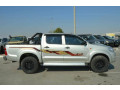 2012-toyota-hilux-30-d-4d-small-7
