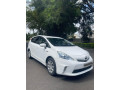 toyota-prius-small-0