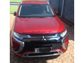mitsubishi-outlander-small-4