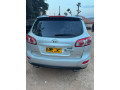 hyundai-santa-fe-small-2