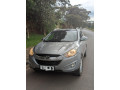 hyundai-tucson-small-4