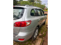 hyundai-santafe-small-0