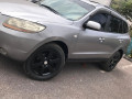 hyundai-santafe-small-4
