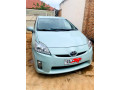 toyota-prius-small-2