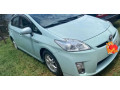 toyota-prius-small-0