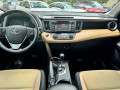 2018-toyota-rav4-xle-small-4