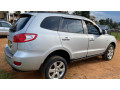 hyundai-santafe-small-3