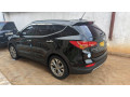 hyundai-santafe-small-2