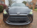 used-2020-toyota-yaris-small-5
