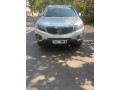 kia-sorento-small-2