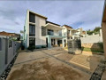 kibagabaga-around-nyarutarama-5bedrooms-house-for-sale-at-450m-in-good-location-small-1