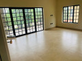 ep-136-kiyovu-kiyovu-very-nice-amazing-house-for-rent-with-swimming-pool-small-1