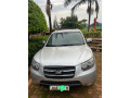 hyundai-santafe-small-2