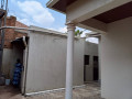 kigali-inzu-nziza-igurishwa-ku-gisozi-small-7