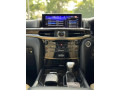 2017-2021-lexus-lx570-v8-small-0