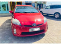 toyota-prius-small-3