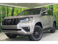 2023-toyota-land-cruiser-prado-small-0