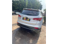 hyundai-santa-fe-2012-automatic-small-4