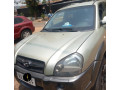 hyundai-tucson-small-2