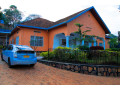 kiyovu-very-nice-unfurnished-house-for-rent-with-swimming-pool-in-kigali-rwanda-small-0