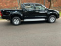 toyota-hilux-small-0