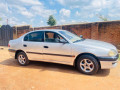 toyota-avensis-small-1