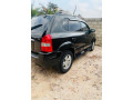 hyundai-tucson-small-2