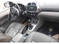 toyota-rav4-small-0