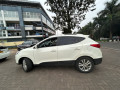 hyundai-tucson-small-2