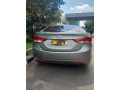 hyundai-elantra-small-1