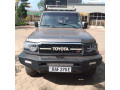 toyota-hilux-small-0