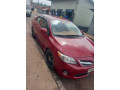 toyota-corolla-small-0